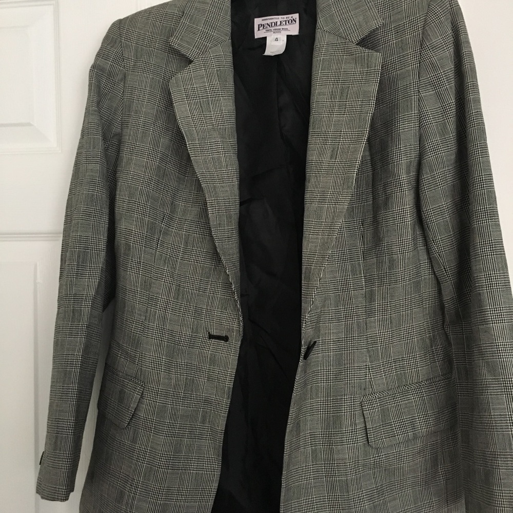 Women’s blazer